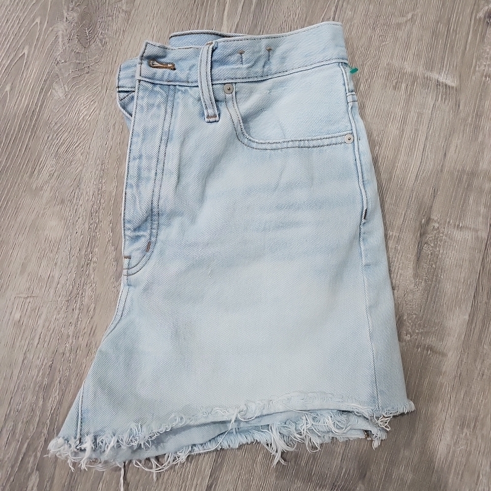 Madewell The Mom Jean Short Byer Wash Fray Hem Size 30 - Picture 9 of 9
